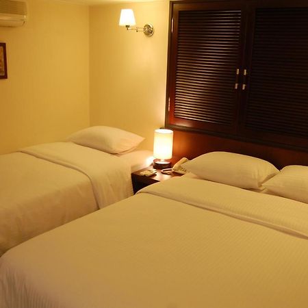 New Korea Hotel Seoul Exterior photo