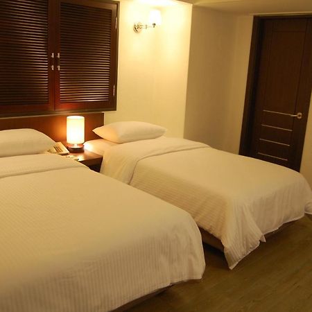 New Korea Hotel Seoul Exterior photo
